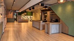 Restaurant ter overname in Kerkdriel, Gelderland — 210 m2 Horecaruimte - 100% horecaklaar +++